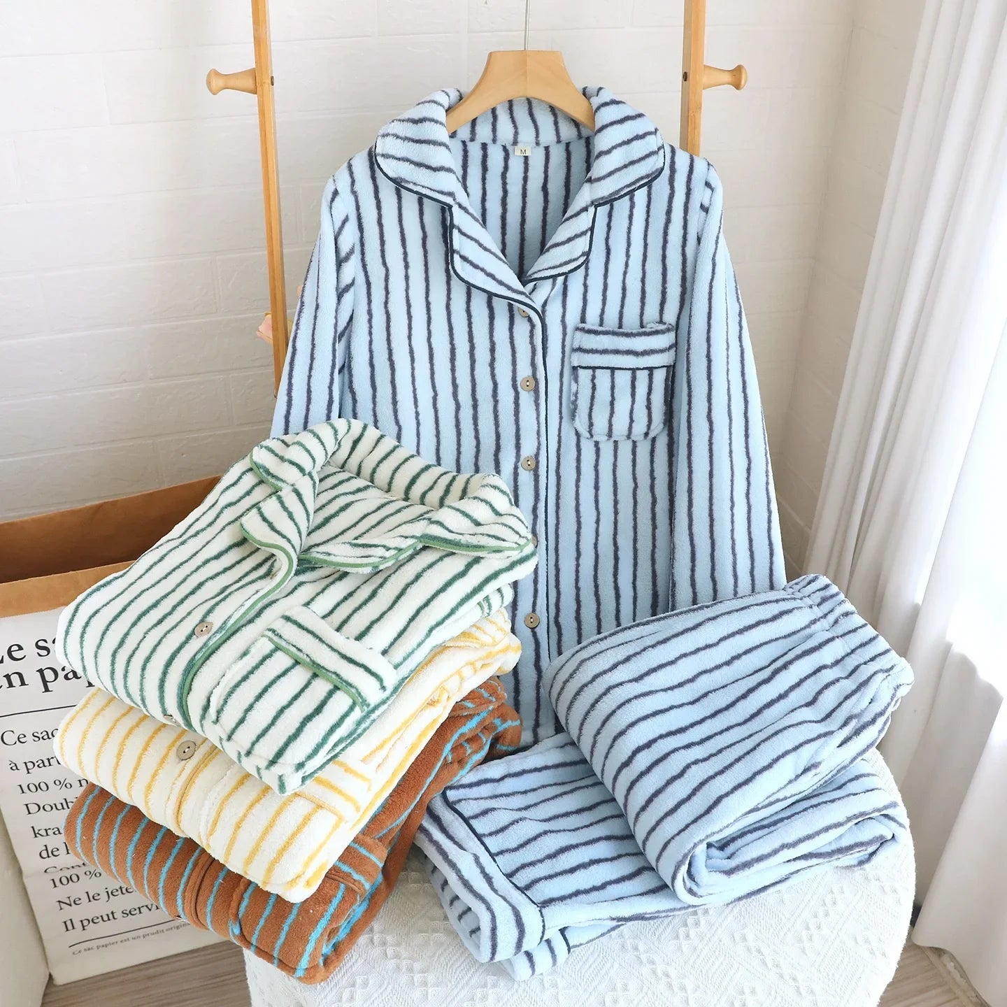 Unisex Winter Plush Couple Flannel Pajamas 2 Piece Set Warm and Soft Home Nightwear Clothes