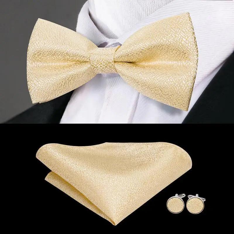 Classic Green Bow Ties Men Silk Butterfly Tie With Pocket Square And Cufflinks Set For Men Elegant Design Wedding Party Bowties Solid Color Gentleman Bow Tie And Pocket Square Cufflink Set