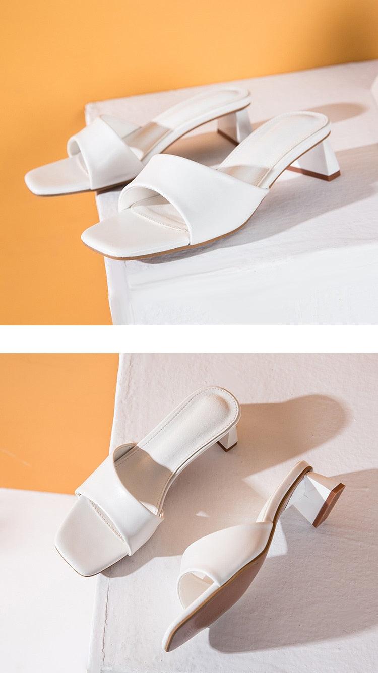 Elegant Women Slippers Summer Outdoor Beach Flip Flop Open Toe Flat Casual Low Heel Sandal Square Open Toe Heeled Sandals Beach Charming Sandals