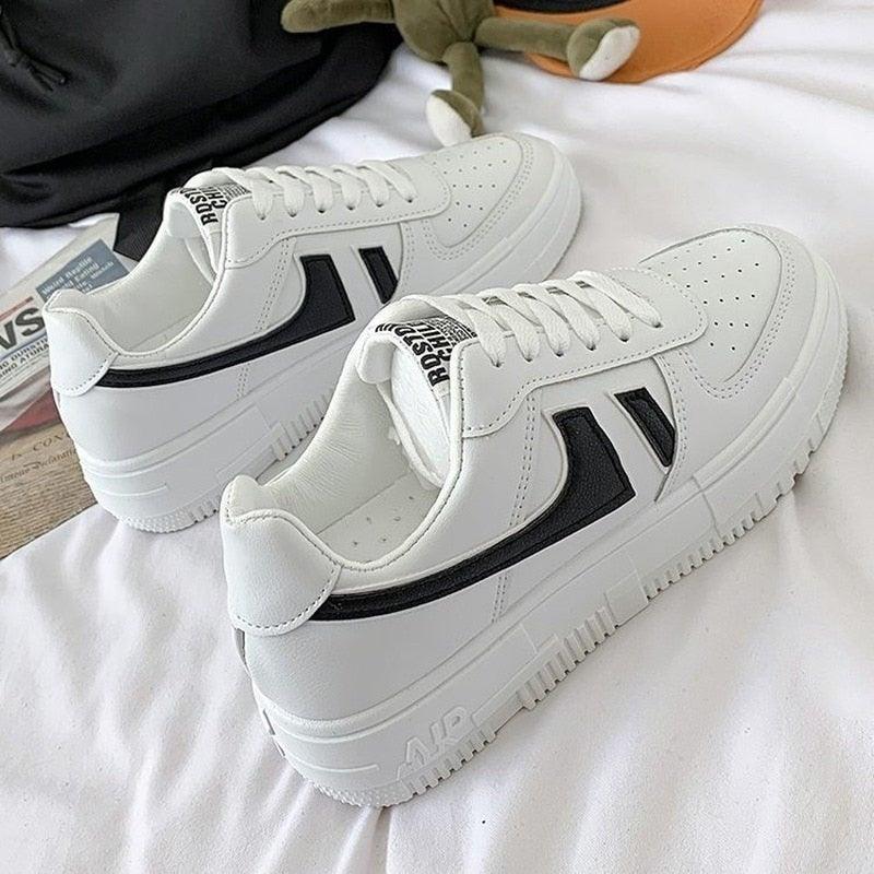 Flats Women's Sneakers Casual Breathable Female Lace Up Woman Comfort Walking Shoes White Women Breathable Sneakers Casual Sports Flat Low Top Sneaker Lace-up Classic Design