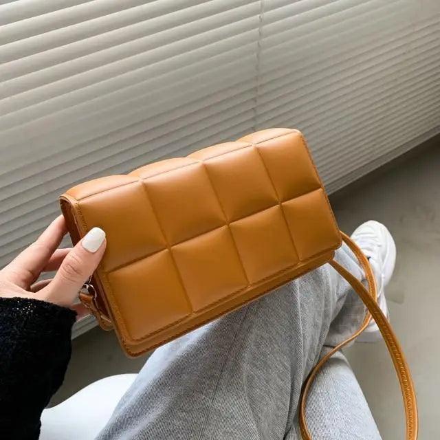 New Female Literary Single-Shoulder Bag Minority Design Cross-Body Bag - Trendy Female Cross Body Bags