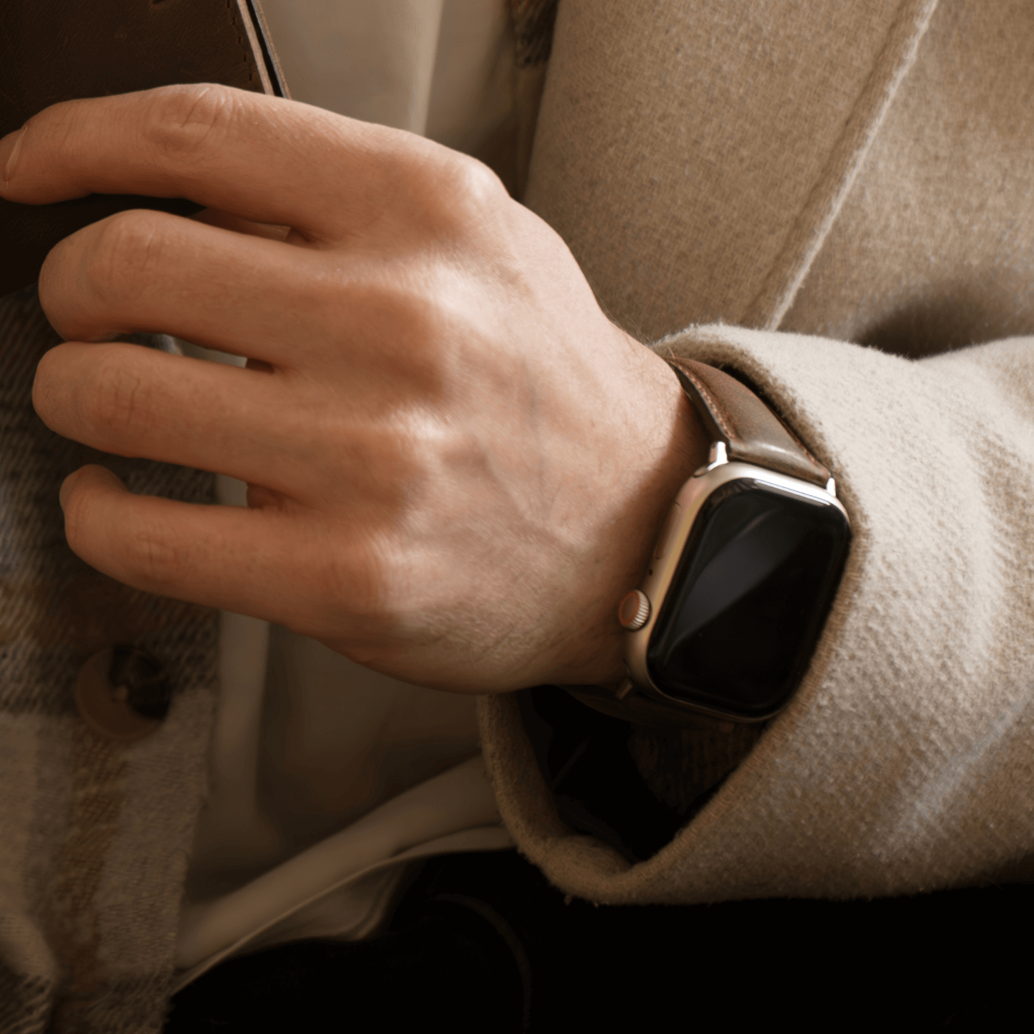 Luxury Double Wrap White Leather Apple Watch Band - San Diego