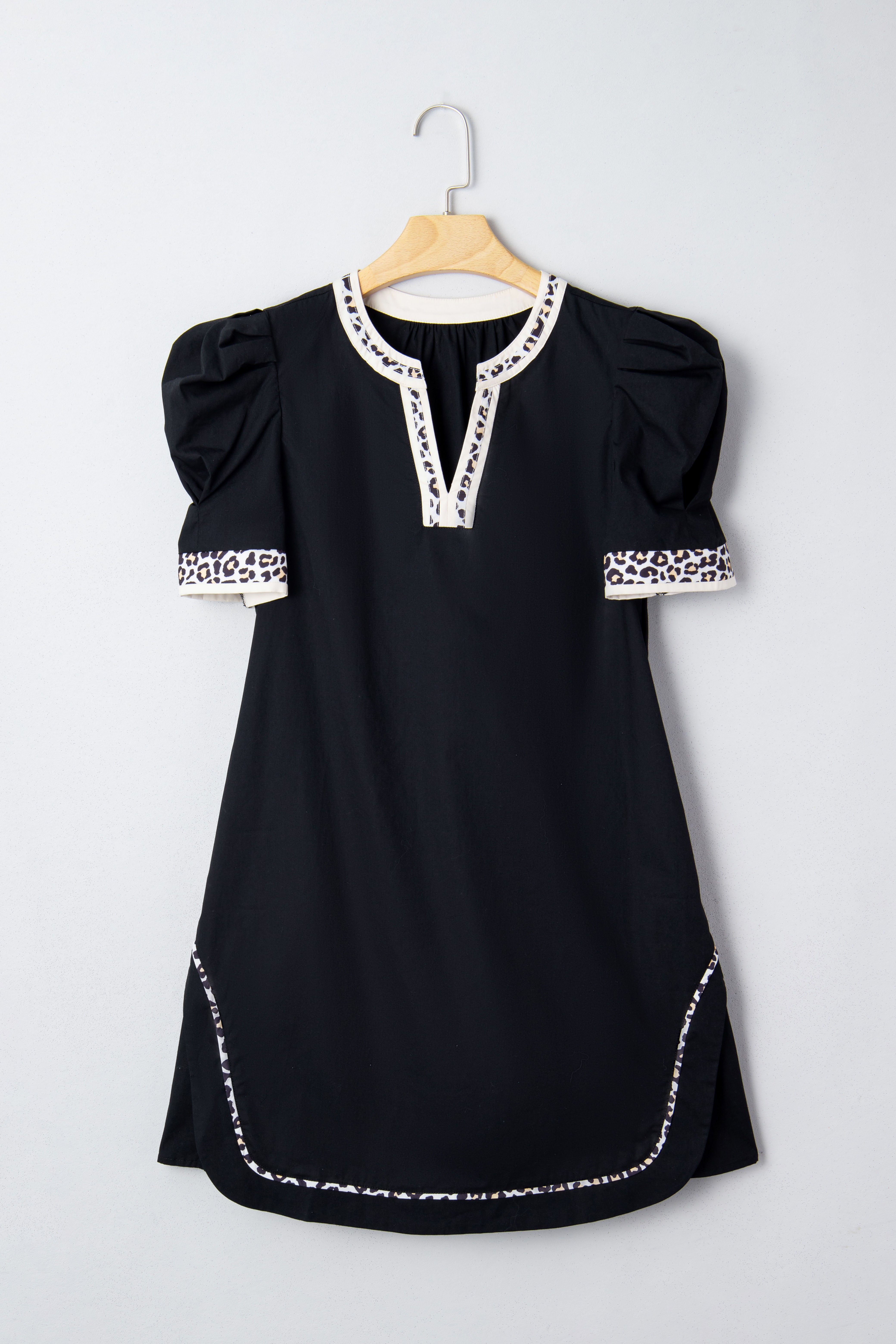 Black Leopard Trim Notched Neck Short Puff Sleeve Shift Mini Dress