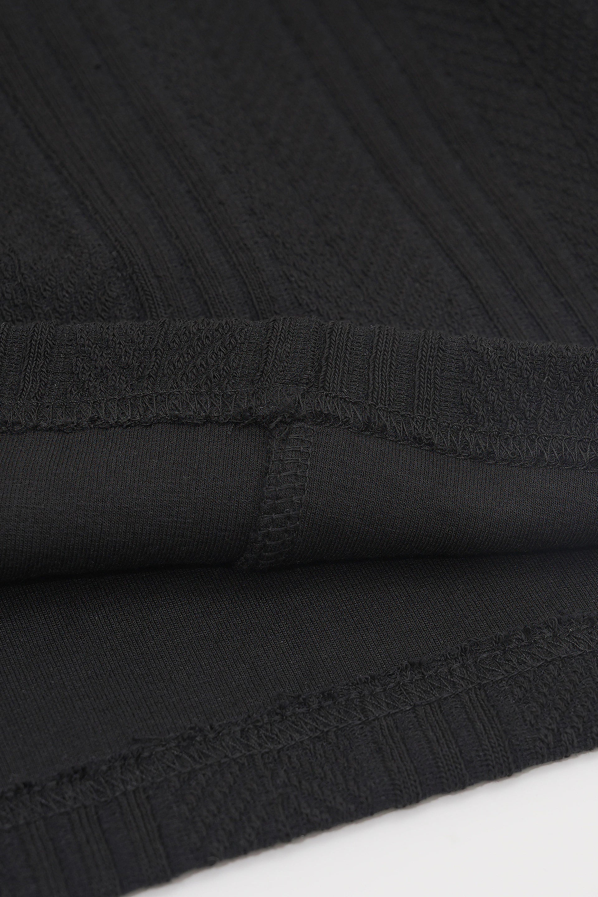 Men's Long Sleeve Knit Sweater with Textured Pattern