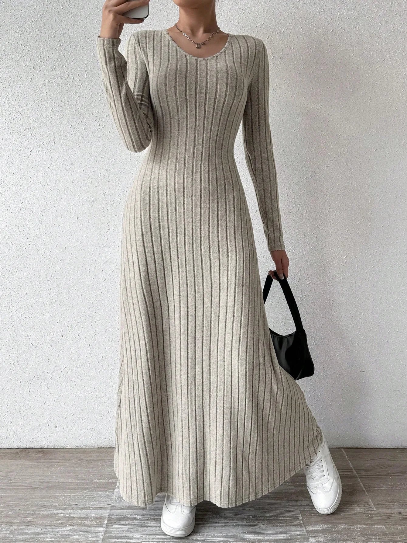 Women Knitted Elegant Winter Maxi Dress O Neck Long Sleeves